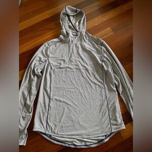 Duluth trading co women’s sun shirt hooded M